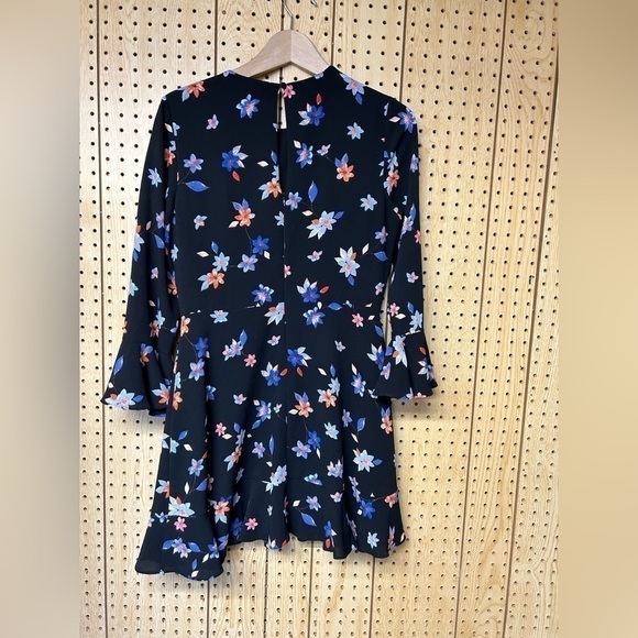 - Elizabet J Long Sleeve Floral Print Dress - Picture 5 of 5